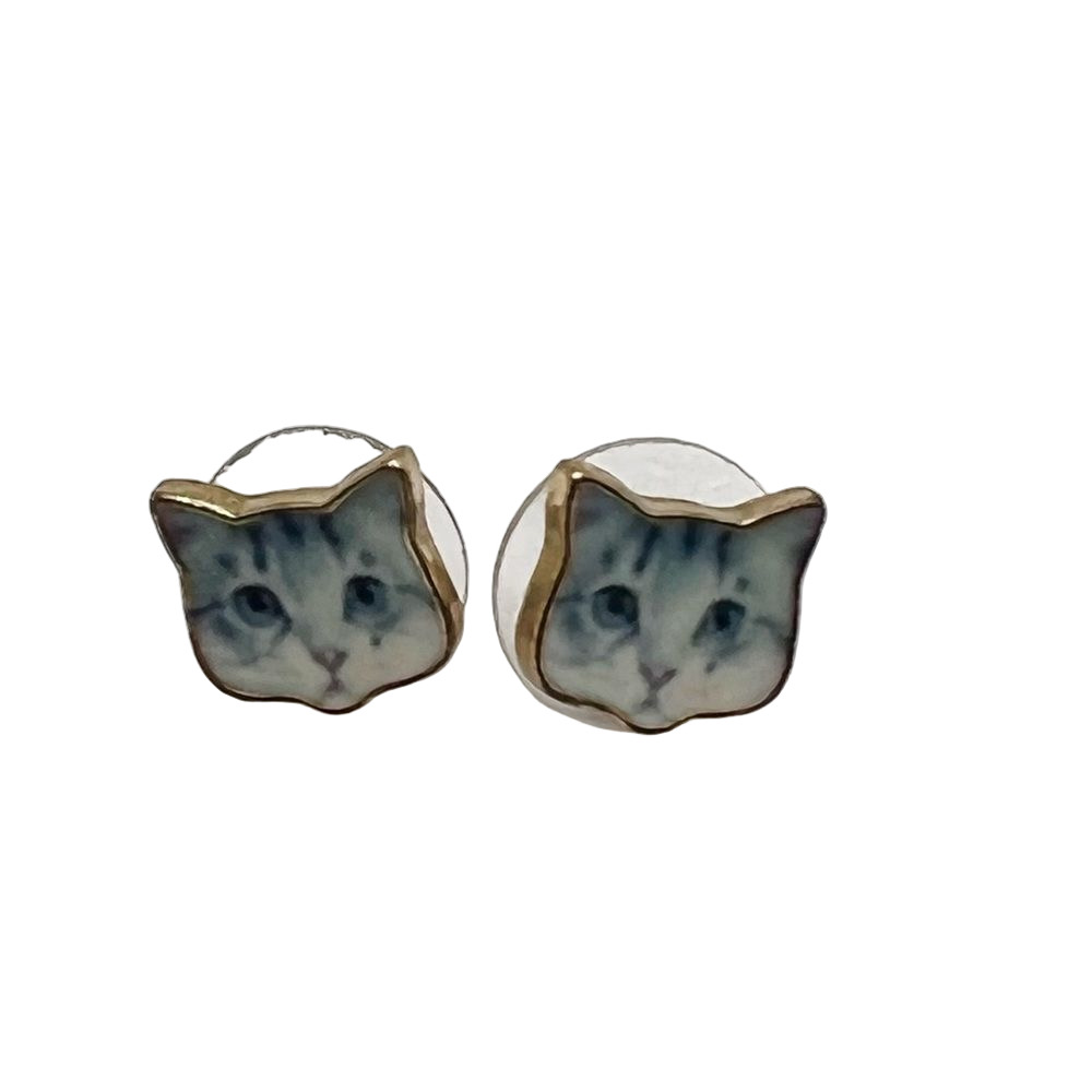 🍭4/$20 Cat post stud earrings